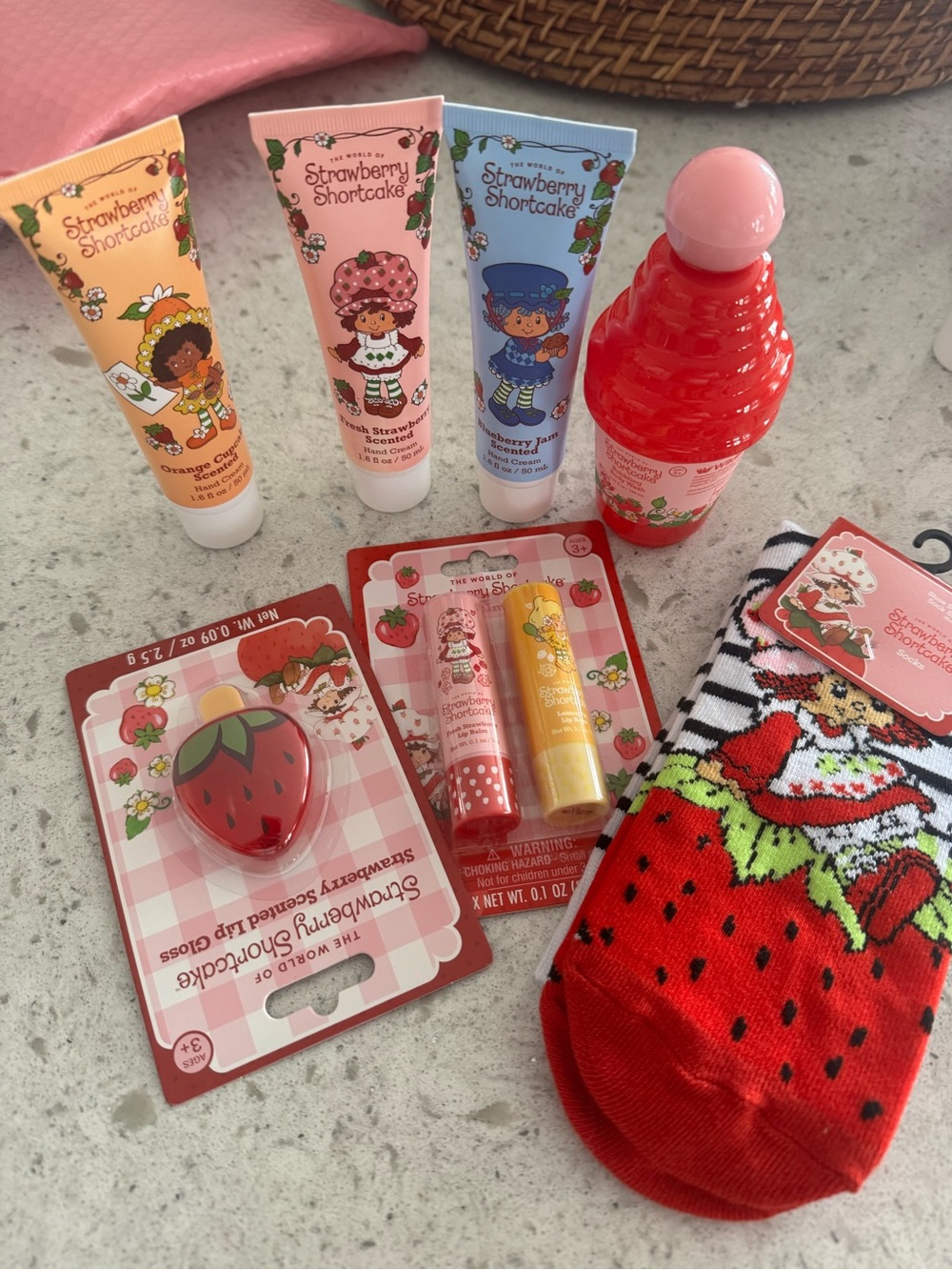 🍓 Strawberry Shortcake Beauty & Accessories Bundle – NEW! 8 Pieces